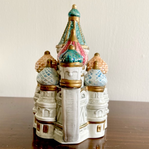 Fitz and Floyd 1994's St. Basil's Cathedral Teapot - Picture 6 of 7